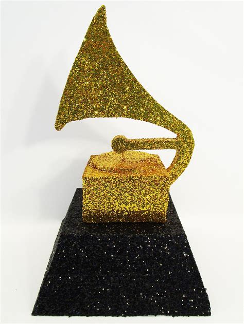 Grammy Award Centerpiece – Designs by Ginny