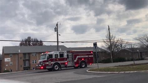 Fairfax County Engine 424 Responding Youtube