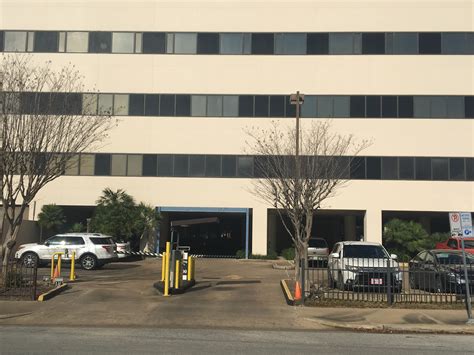 Downtown Houston Parking | Houston Parking | Parking.com