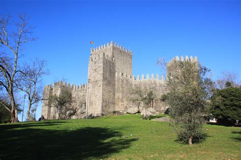 The Castle of Guimarães, Portugal - Where Portugal was born : r/pics