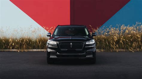 2022 Lincoln Aviator Preview Jet Appearance Package Adds Blacked Out Trim