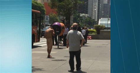 G1 Homem que andou nu pela Avenida Paulista é internado em SP