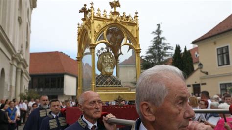 KISALFOLD Szent László napi körmenet Győrben