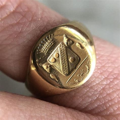 Antique English 18k Gold Signet Shield Crest Ring Mens Ring Designs