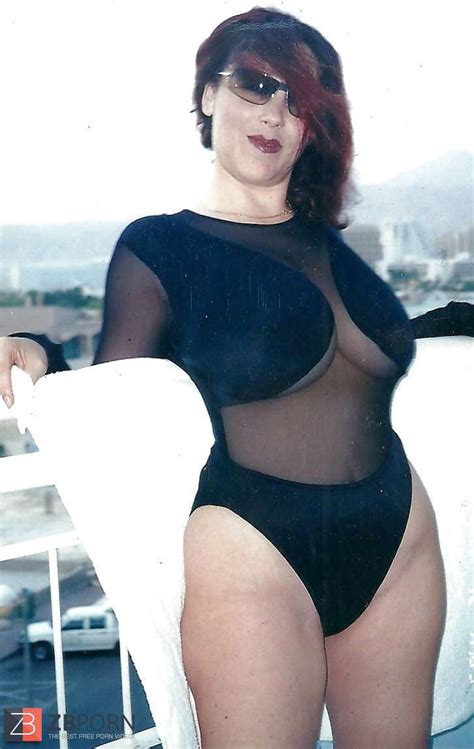 Large Hooter Mature Wifey ZB Porn