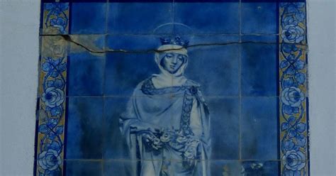 Viajar E Descobrir Norte Espinho Painel De Azulejos Rainha Santa