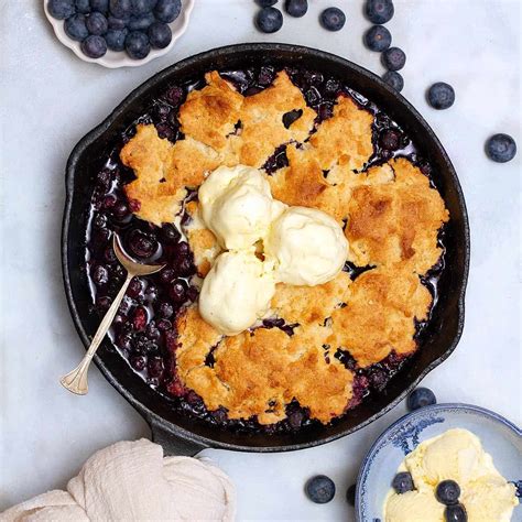 Easy Vegan Blueberry Cobbler In A Skillet The Daily Dish