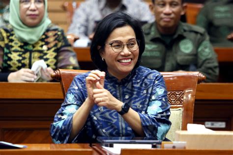 Profil Rekam Jejak Sri Mulyani Yang Kembali Memimpin Kemenkeu