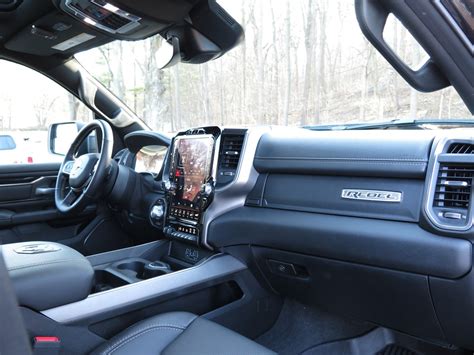 2020 Ram 1500: 146 Interior Photos | U.S. News & World Report