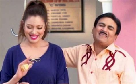 Cute Unseen Romantic Moments Of Jethalal And Babita From Taarak Mehta ...