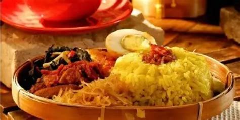 Cara Membuat Nasi Kuning Spesial Yang Mudah Dibuat Kaya Cita Rasa