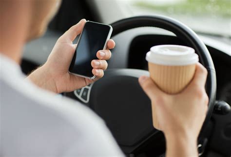 Tips To Avoid Distractions While Driving Penske