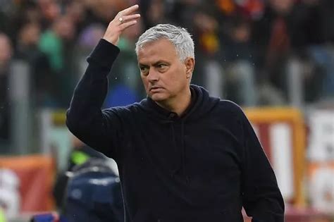 Jose Mourinho Fuels Chelsea Manager Return Rumours After Todd Boehly