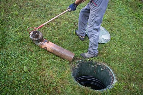 The Fall Season Septic Tank Cleaning And Inspection For Optimal