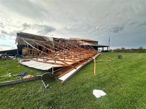 Tornado Threat Prompts School Closures In Ohio Kentucky Indiana