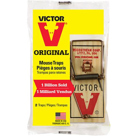 Victor Pest M150 Original Metal Pedal Wood Mouse Trap 2 Pack