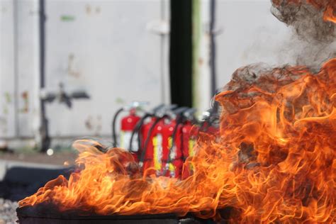 Como Prevenir Un Incendio En Tu Empresa Isp Grup