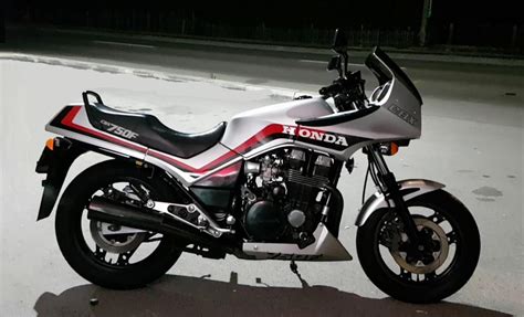 Honda Cbx 750 F Prezzo E Scheda Tecnica Moto It