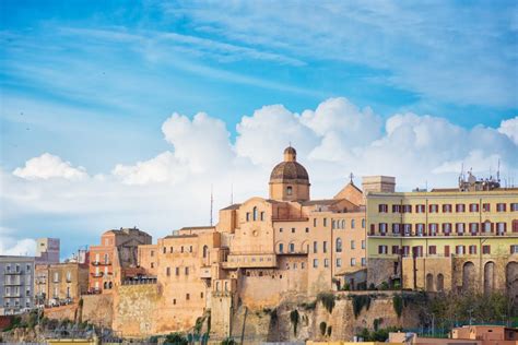 Dai Nuraghi Ai Giorni Nostri La Lunga Storia Di Cagliari