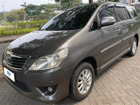 OLX AUTOS Toyota Kijang Innova 2 0 V Bensin AT 2014 8 Mobil Bekas