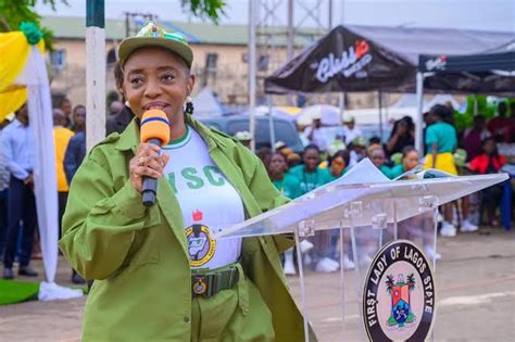 Lagos First Lady Sanwo Olu Visits Nysc Urges Corps Members To Shun