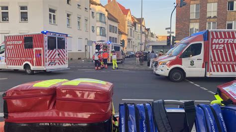 Feuerwehr Rettet Bewohner Aus Verrauchtem Haus In D Ren Aachener Zeitung