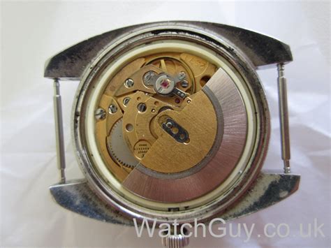 Service: Tissot SeaStar DayDate calibre 2571 | Watch Guy