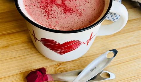 Beetroot Mushroom Latte - FreshCap Mushrooms