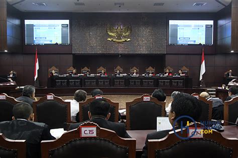 Potret Sidang Perdana Sengketa Pilpres 2019