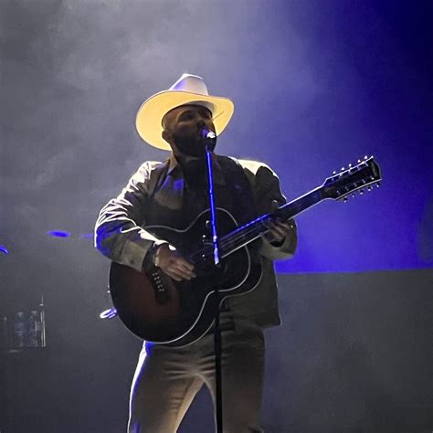 Carin León logra impresionante SOLD OUT en el Auditorio Nacional