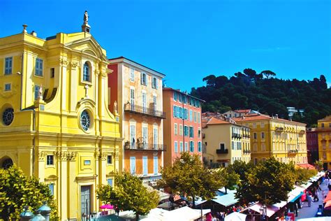 Visite guidée à pied du Vieux Nice de la Colline du Château en option