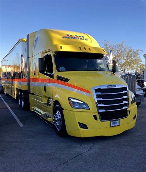 Penske Hauler Transporter Nascar Freightliner Trucks Big Rig