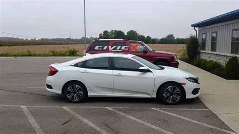 New 2016 Honda Civic Shows Its Colors Out In The Open