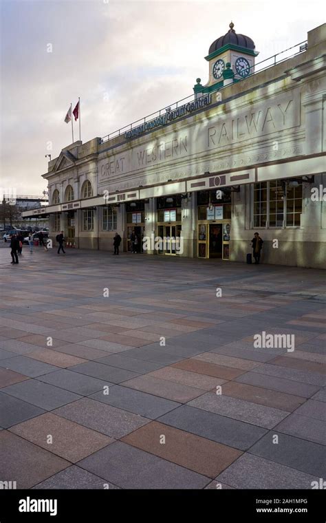 Cardiff Central Station Hi Res Stock Photography And Images Alamy