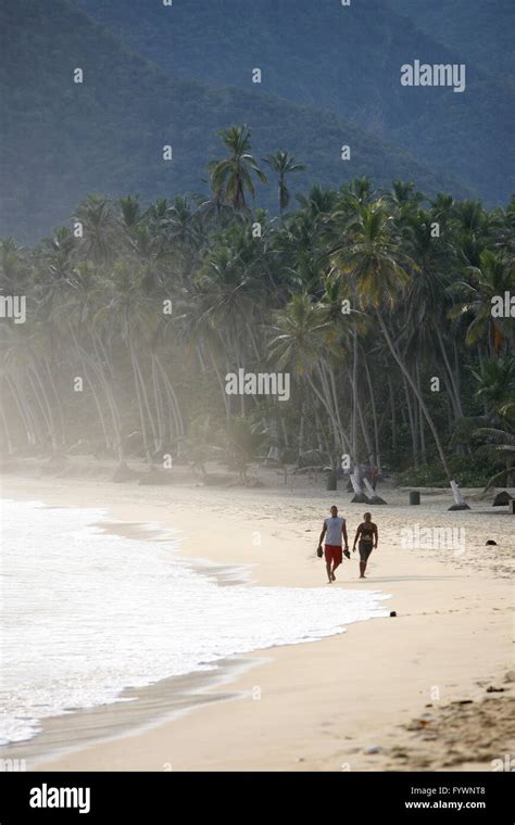 SOUTH AMERICA VENEZUELA CHORONI BEACH Stock Photo - Alamy