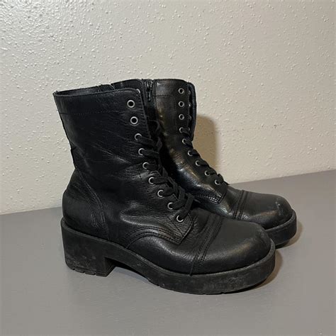 Steve Madden Dreamer Combat Style Boots Size 8 Depop