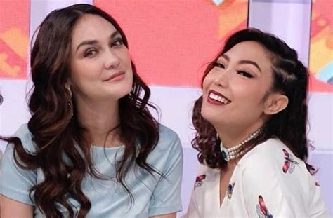 Berita Viral Denise Chariesta Ungkit Rumor Pelakornya Ayu Dewi Asyik