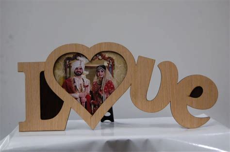 Brown Teak Wood Wooden Love Photo Frame For Decoration Size 6x4 Inch