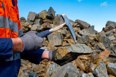 Дэлхийн дахинд хайгуулын хөрөнгө оруулалт хумигдаж байна » Mining Insight