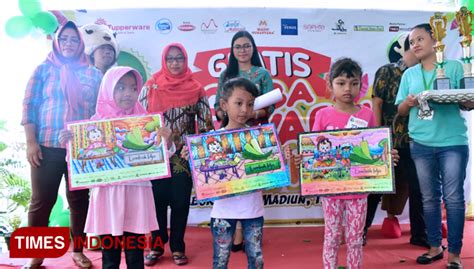 Ratusan Anak Tkpaud Ikut Lomba Mewarnai Resto Lombok Idjo Times