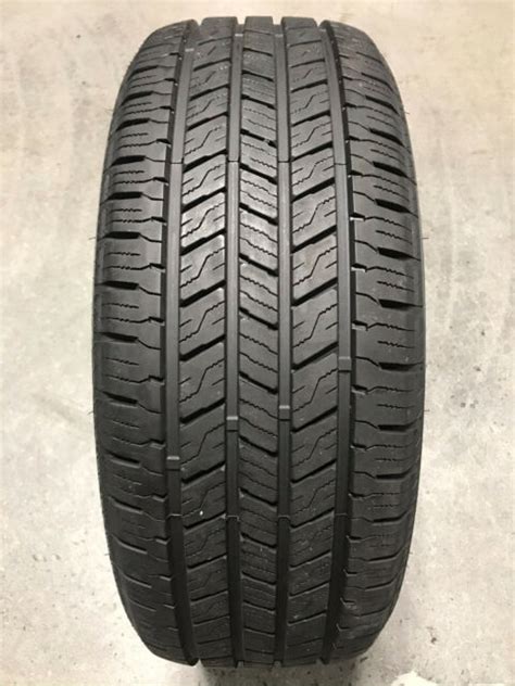 1 Used 275 55 20 Summit Trail Climber Ht Ii Tire Ebay