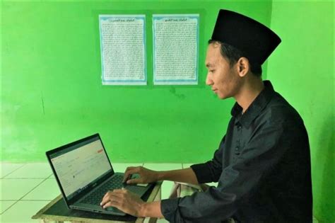 Terapkan Ilmu Digital Dari Pesantren Santri Di Yogya Sukses Naikkan