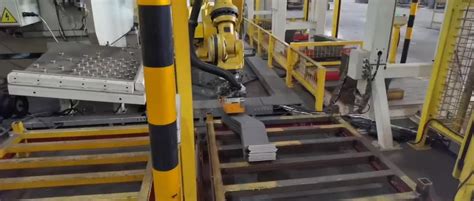 How Does Magnetic Robot Gripper Facilitate Metal Bending Procedure | HVR MAG