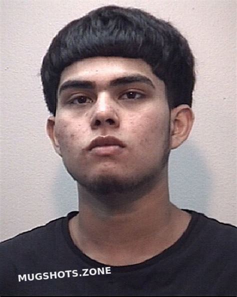 MOSQUEDA ISAEL 05 25 2023 Harris County Mugshots Zone