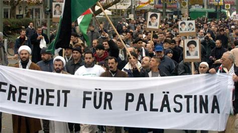 Protest gegen palästinensische Al Kuds Demonstration WELT