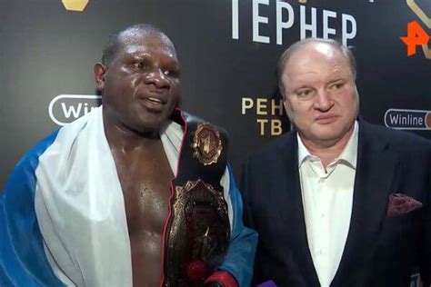 Боксер Кевин Джонсон посвятил Самаре свою первую победу в статусе ...