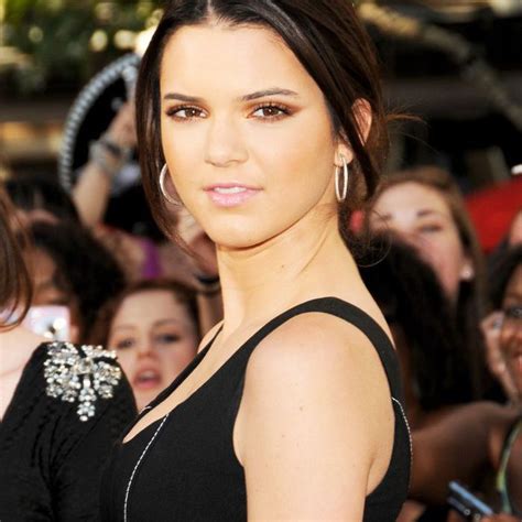 Kendall Jenners Amazing Beauty Evolution In 14 Photos