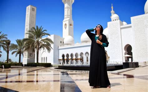 Dubai Rundtur Av Schejk Zayed Mosk N Med Fotograf Getyourguide