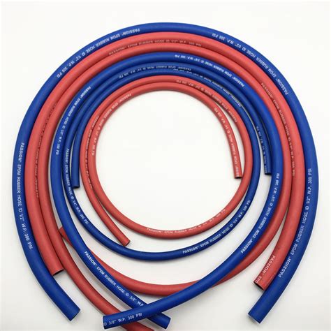 Red And Blue Color EPDM Rubber Water Hose ID 1 2 300 PSI 150 Deg C