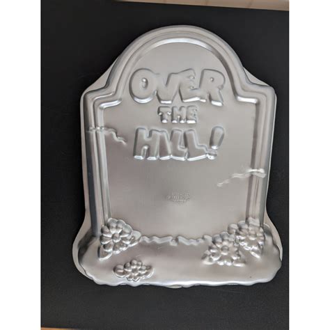 Wilton Vintage 1995 Cake Pan Over The Hill Tombstone Novelty Birthday